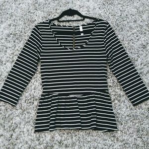 Striped 3/4 sleeve peplum top